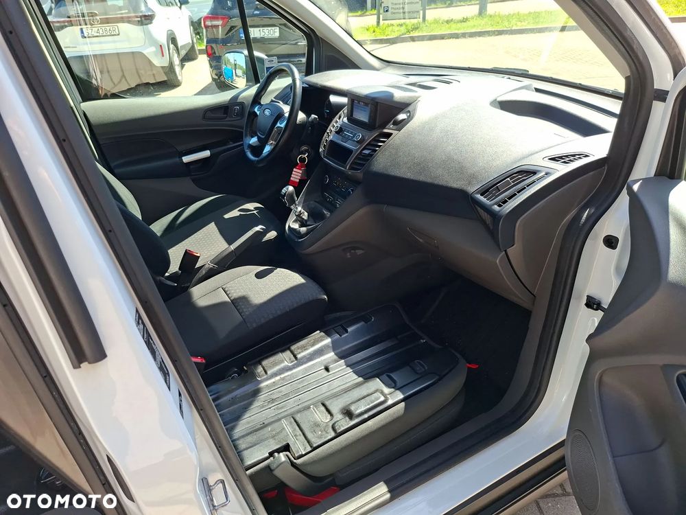 Ford Connect - 35