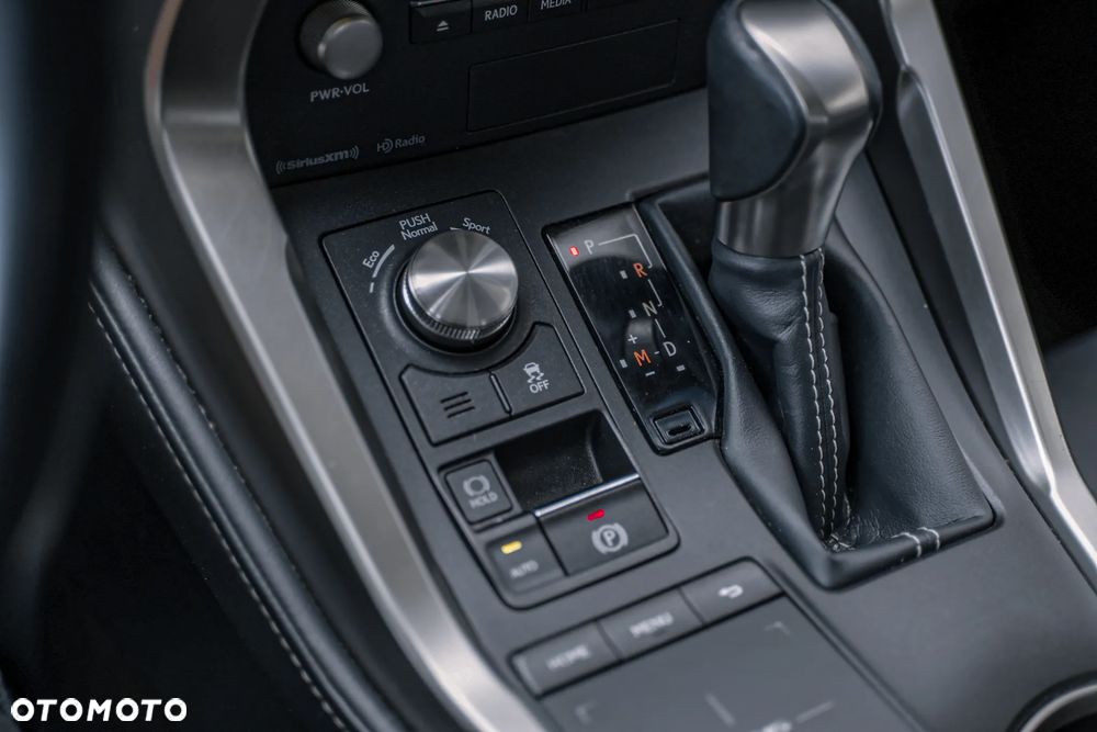 Lexus NX 300 Elegance 2WD - 16