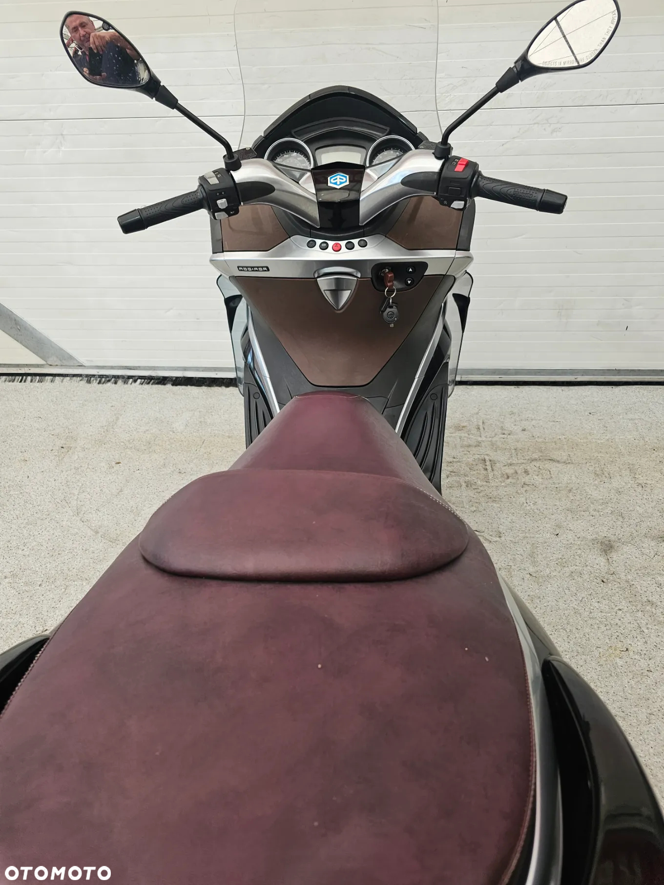 Piaggio X10 - 40