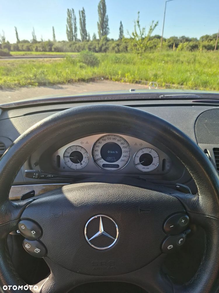Mercedes-Benz Klasa E - 12
