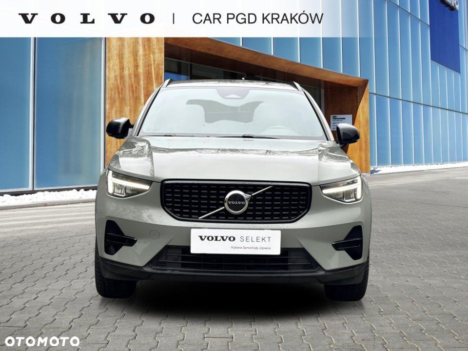 Volvo XC 40 - 3