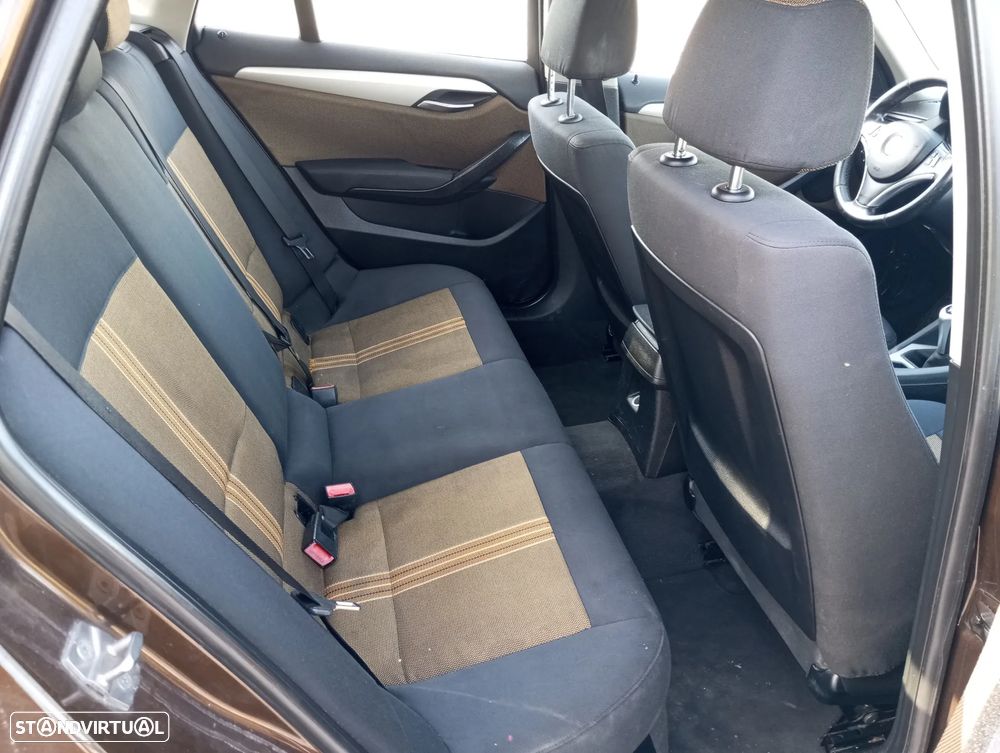 BMW X1 20 d sDrive - 40