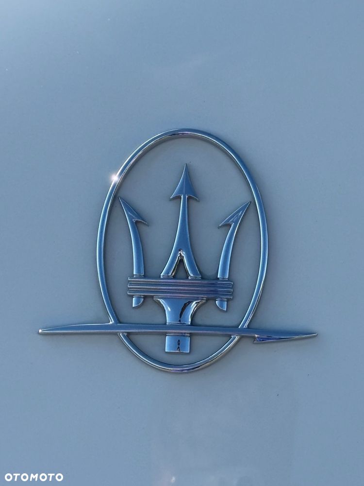 Maserati Ghibli S GranSport - 10