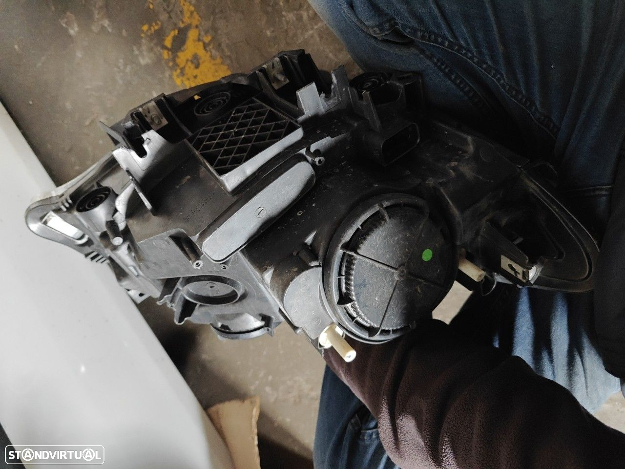 Farol Frente Esquerdo / Otica Esquerda Bmw 2 Cabriolet (F23)  7304461 - 5