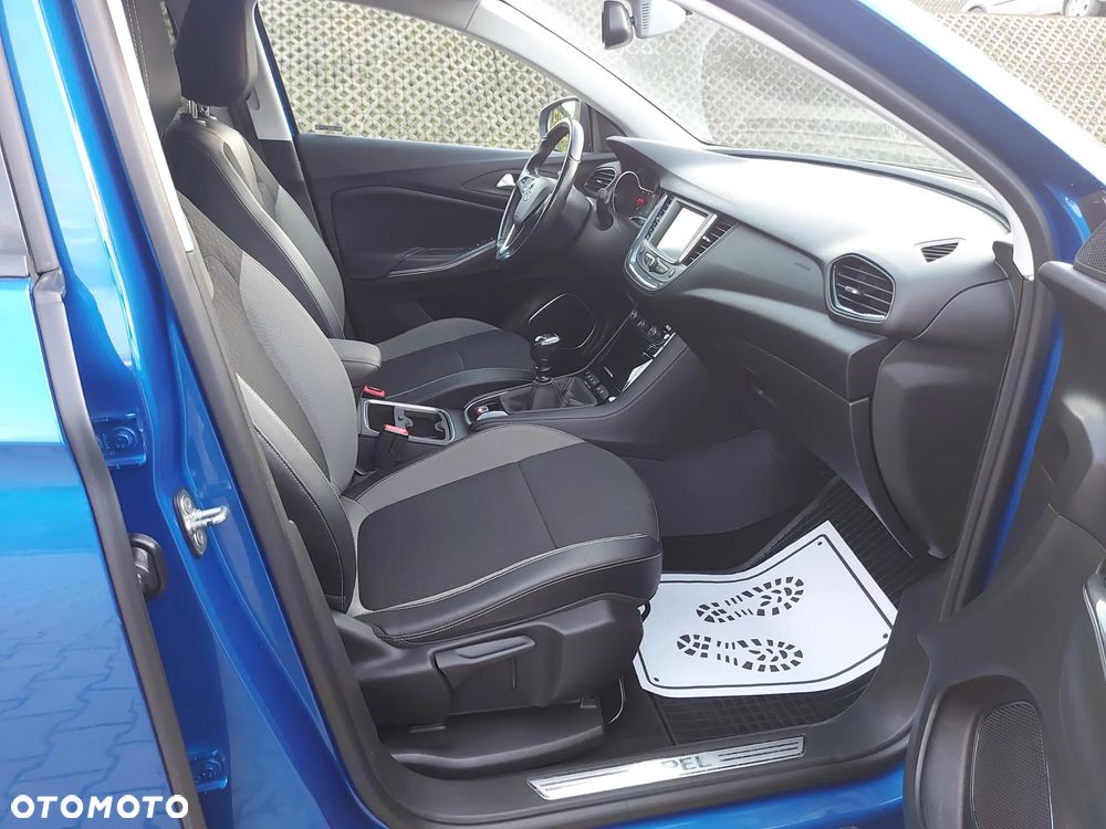 Opel Grandland X 1.2 Start/Stop Elegance - 23
