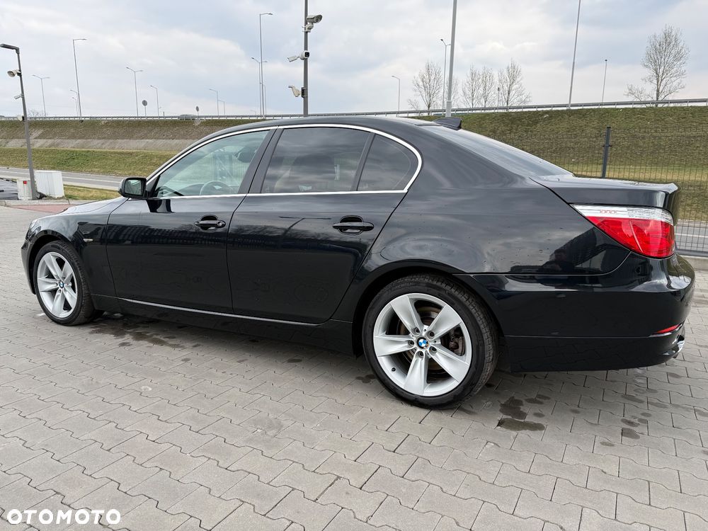 BMW Seria 5 530d xDrive Edition Exclusive - 13