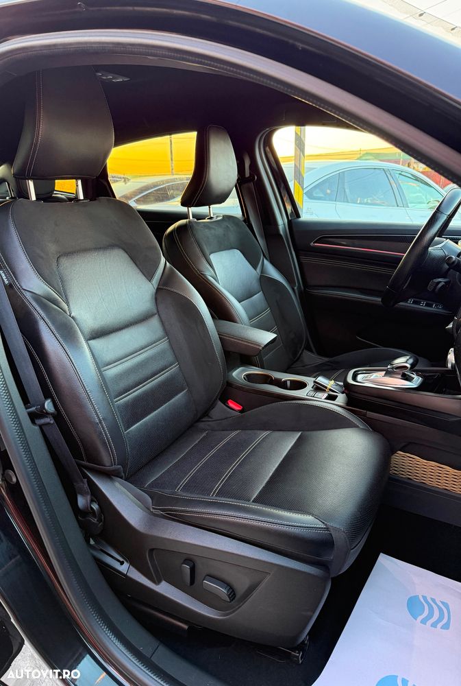 Renault Arkana E-TECH RS Line - 17