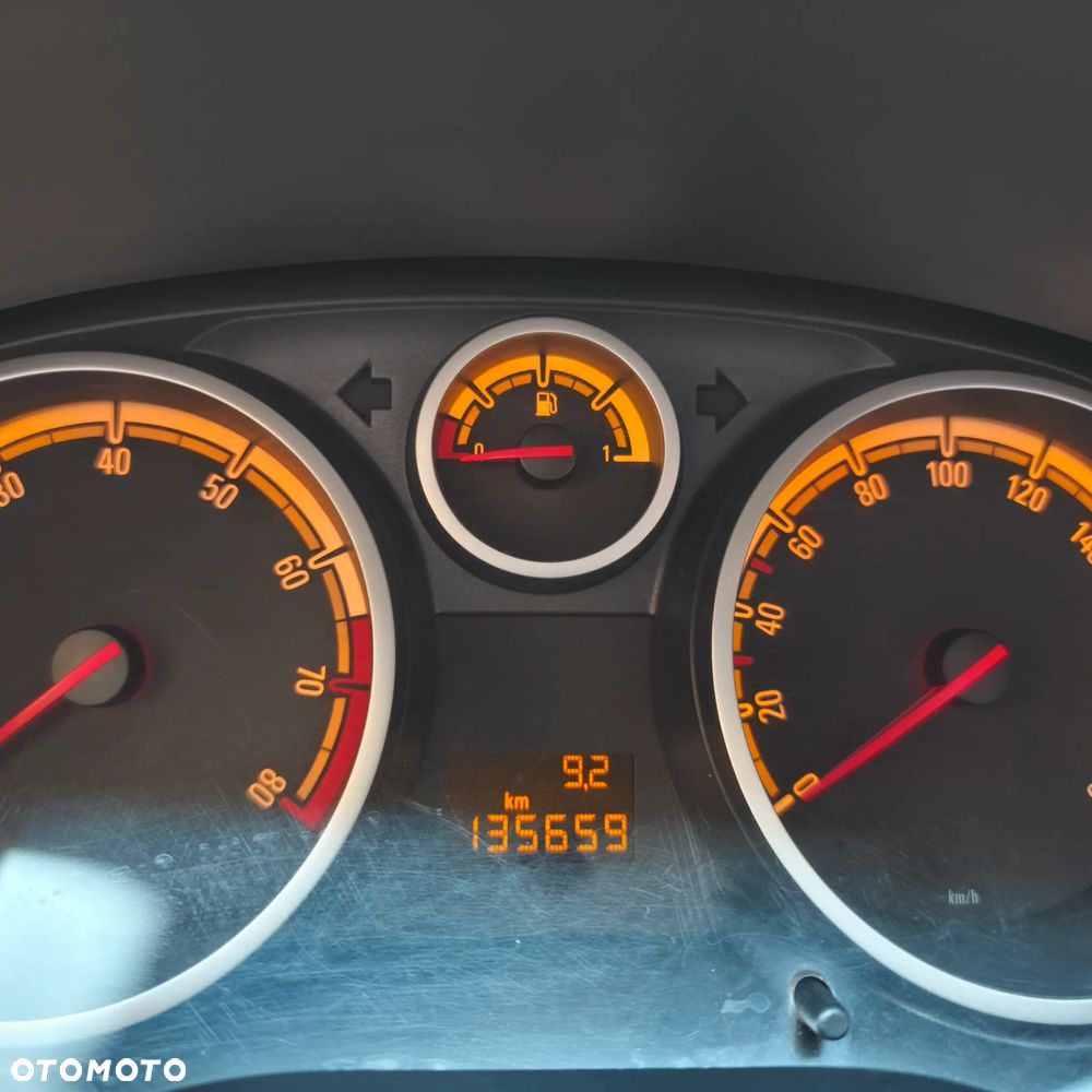 Opel Corsa - 7
