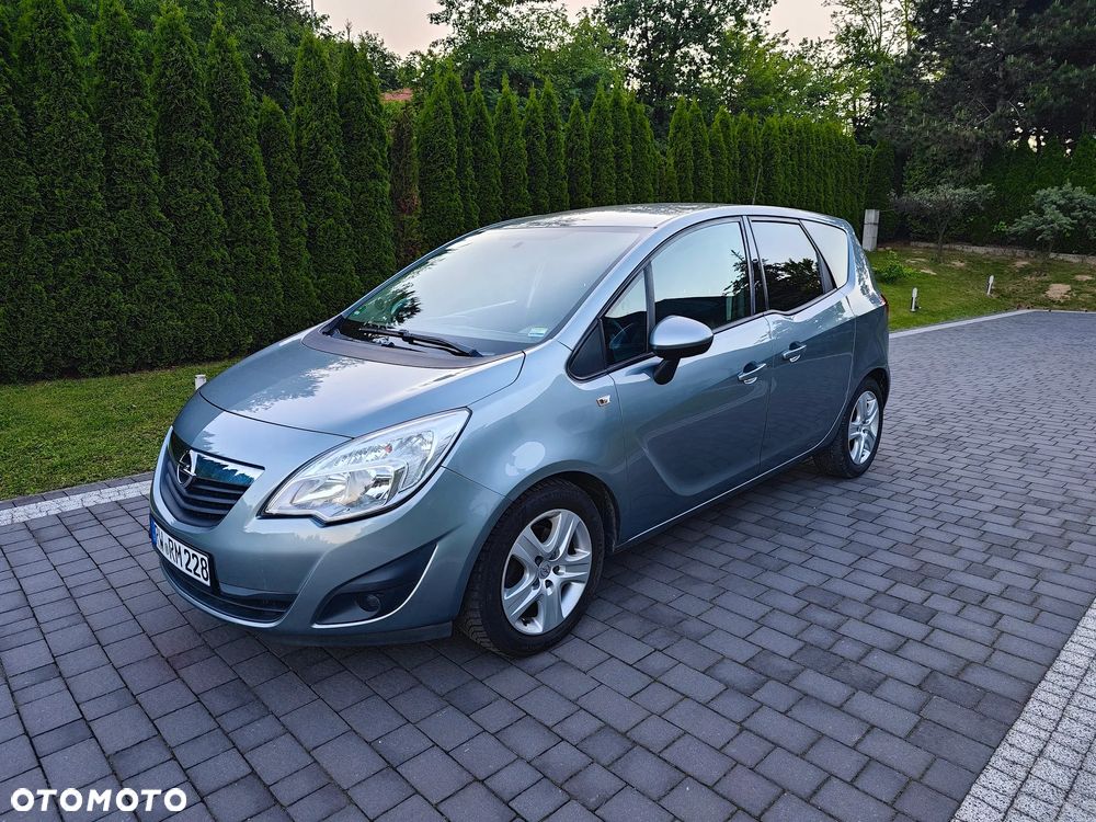 Opel Meriva 1.4 T Essentia - 1