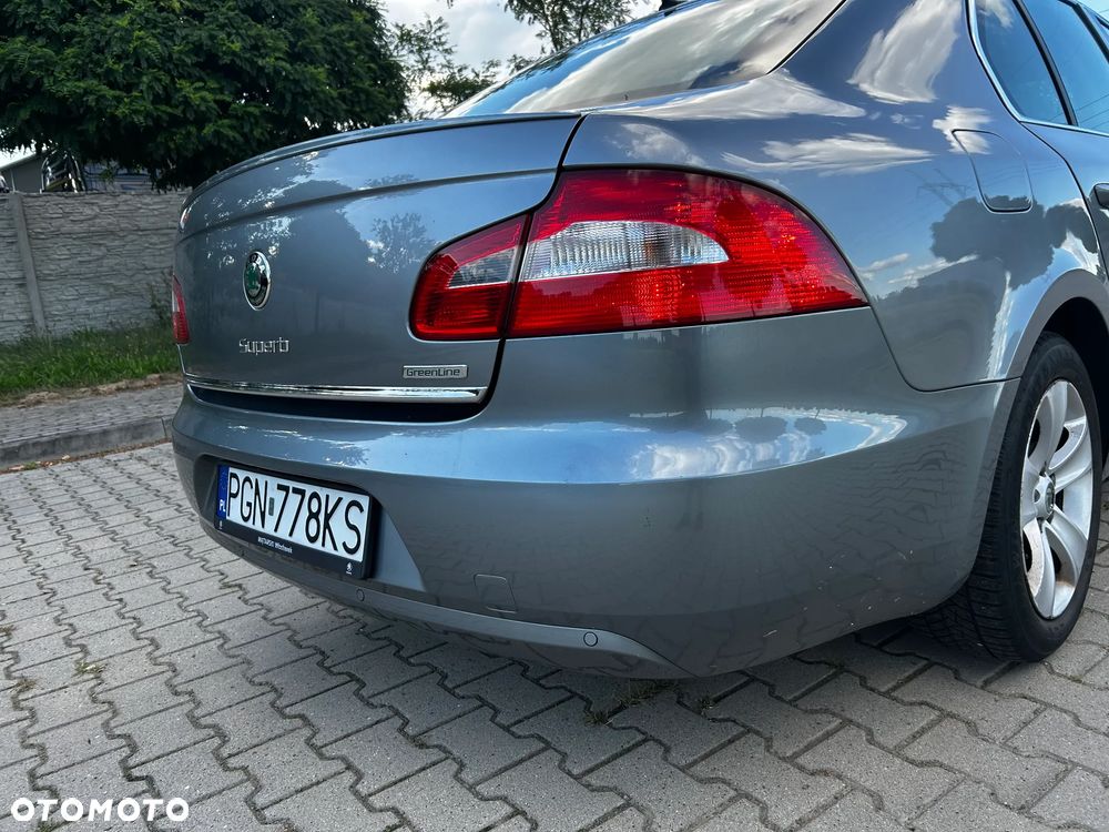 Skoda Superb 1.6 TDI Comfort / Active Greenline - 11
