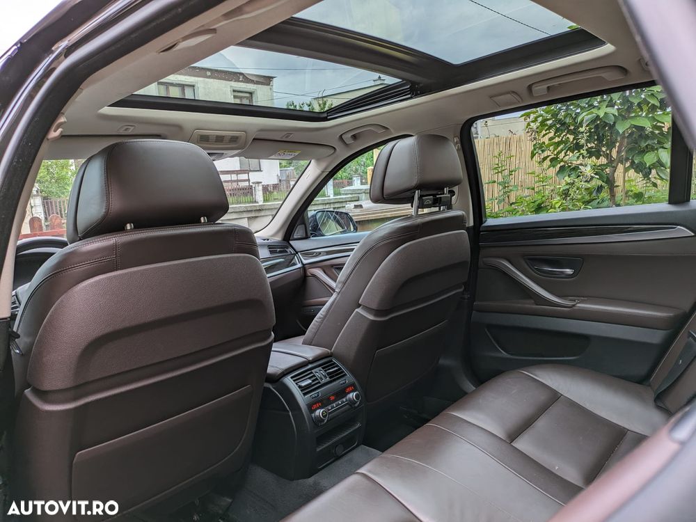 BMW Seria 5 525d xDrive Aut. Luxury Line - 18