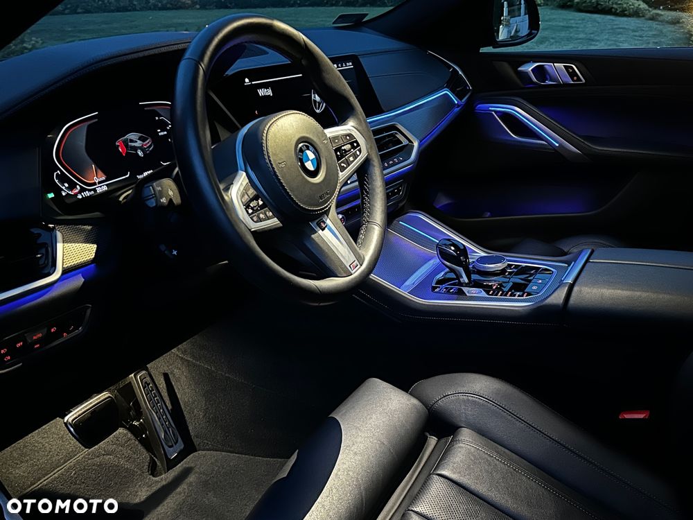 BMW X6 - 24