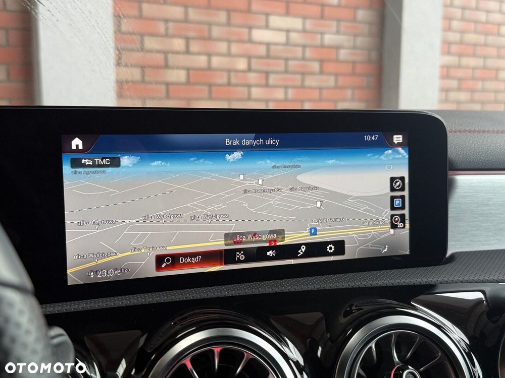 Mercedes-Benz CLA - 24