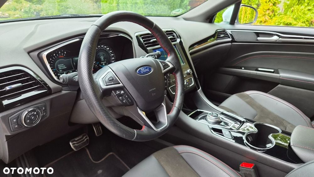 Ford Mondeo - 14