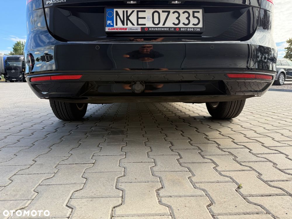 Volkswagen Passat 2.0 TDI SCR Comfortline - 8