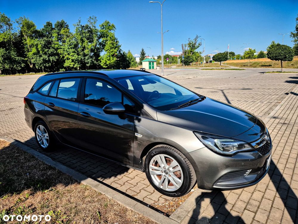 Opel Astra 1.0 T 120 Lat S&S - 12