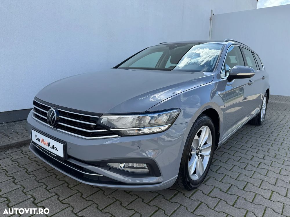 Volkswagen Passat Variant 2.0 TDI SCR DSG 4Motion Elegance - 23