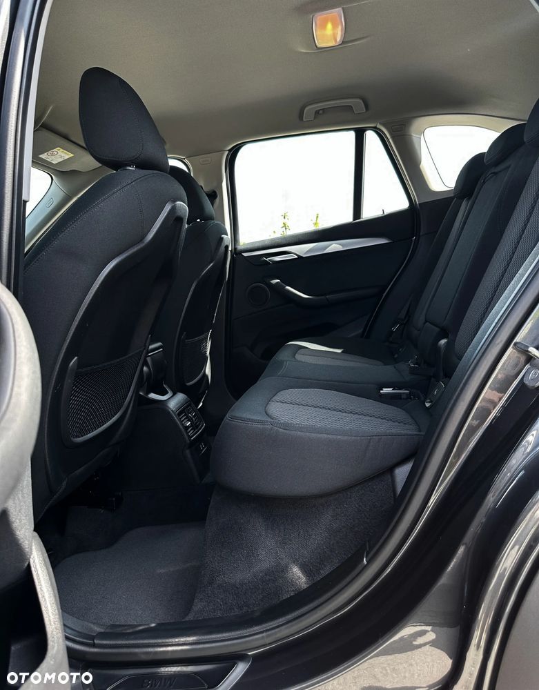 BMW X1 xDrive25e xLine - 35