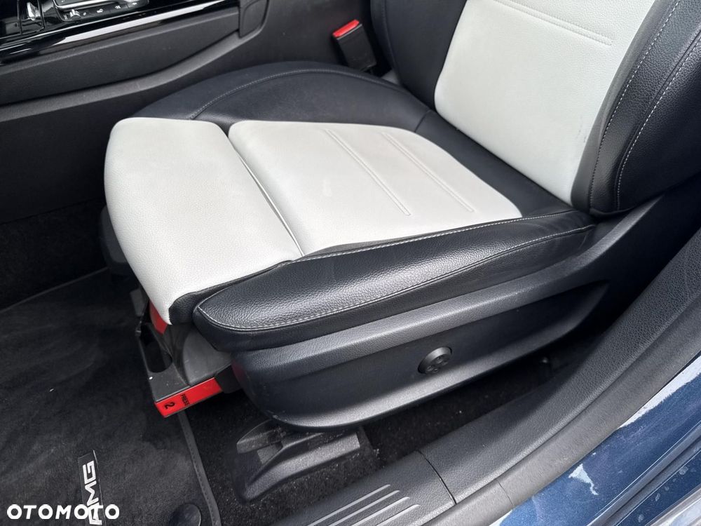 Mercedes-Benz CLA - 13