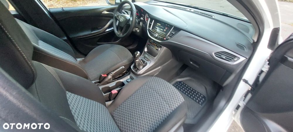 Opel Astra - 29