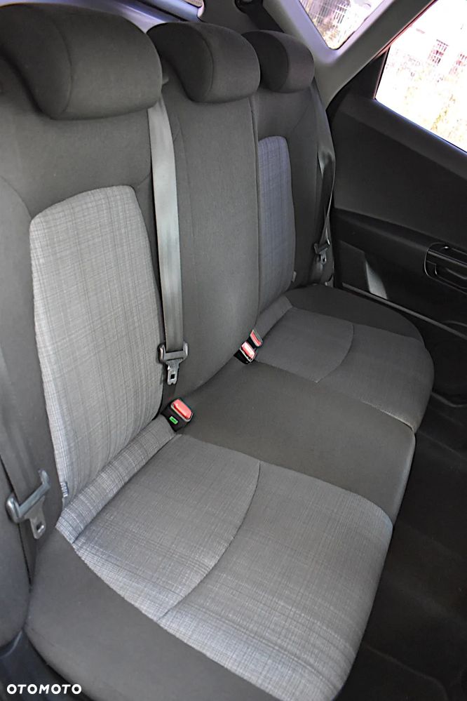 Kia Ceed - 31