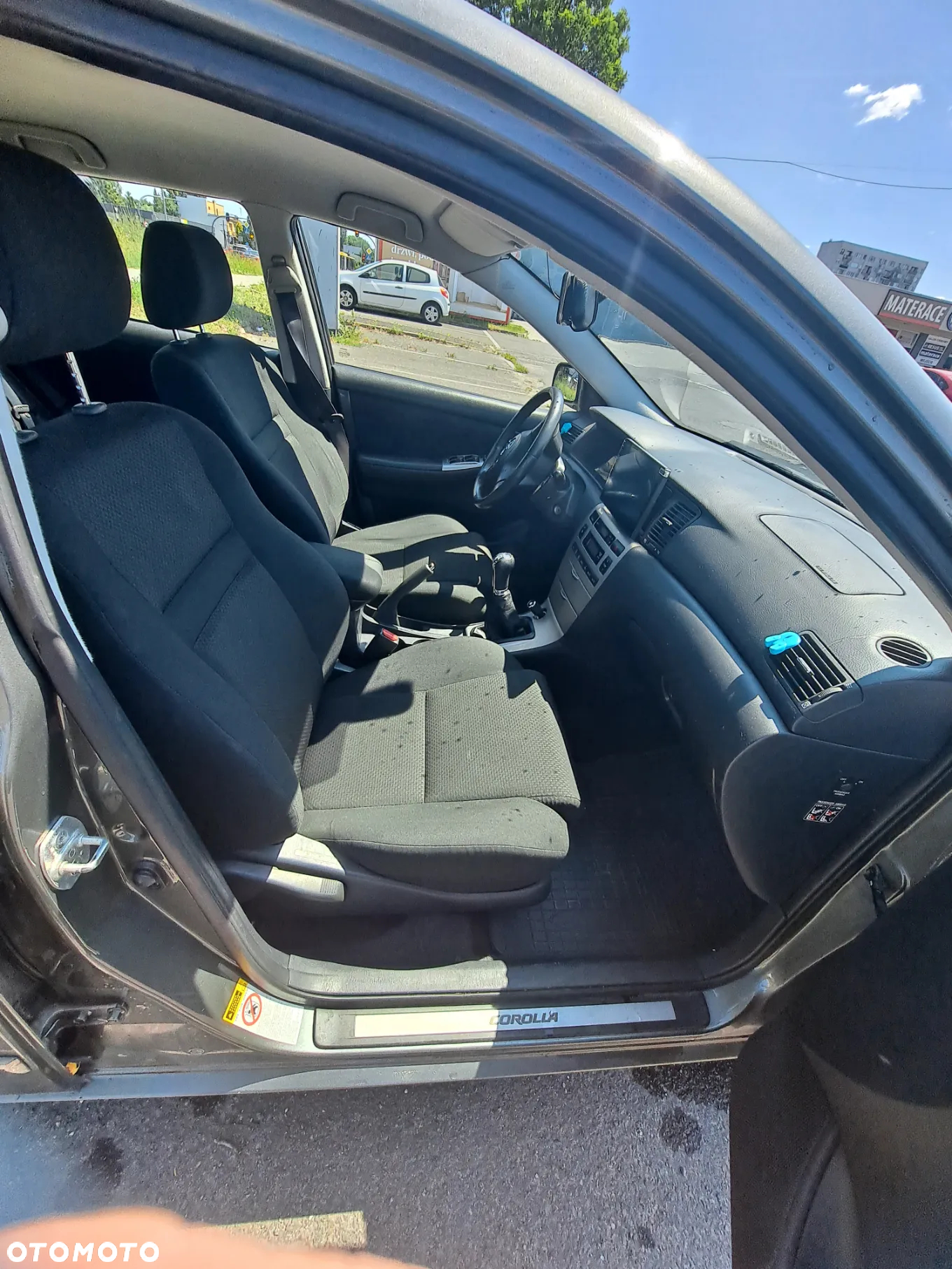 Toyota Corolla - 9