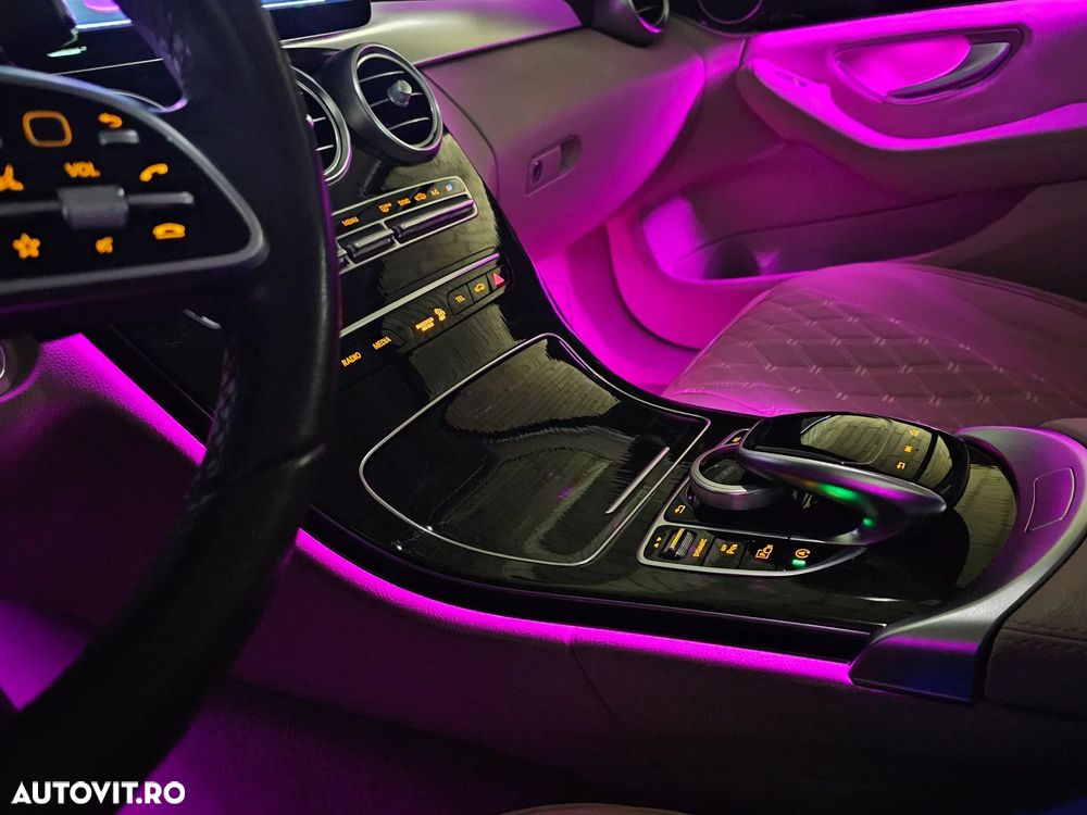 Mercedes-Benz C 300 9G-TRONIC Exclusive - 11