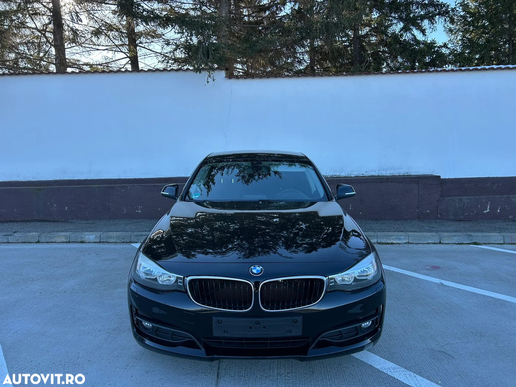 BMW Seria 3 320d GT - 11