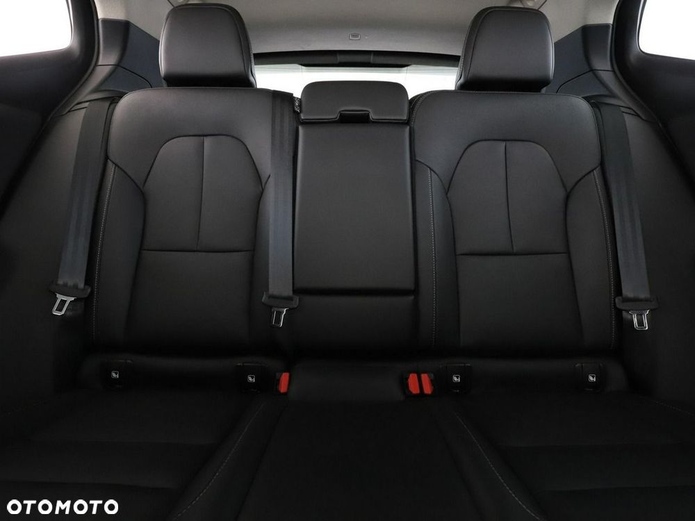 Volvo XC 40 D4 SCR AWD Momentum - 19