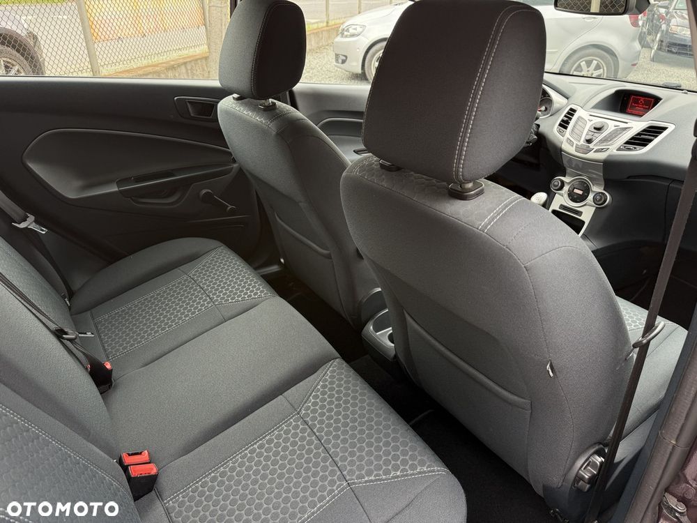 Ford Fiesta 1.25 Titanium - 23
