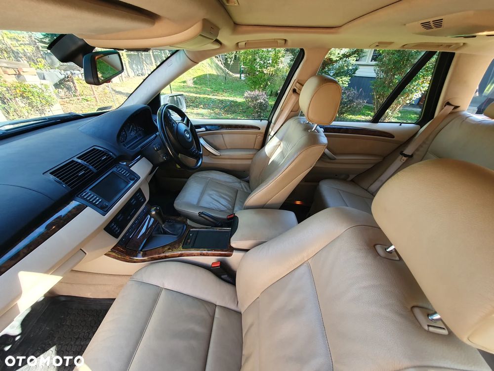 BMW X5 - 6