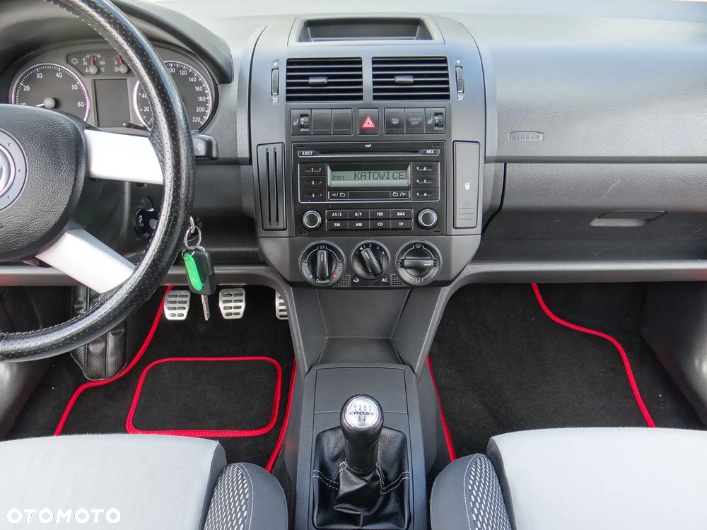 Volkswagen Polo Cross 1.4 16V - 27