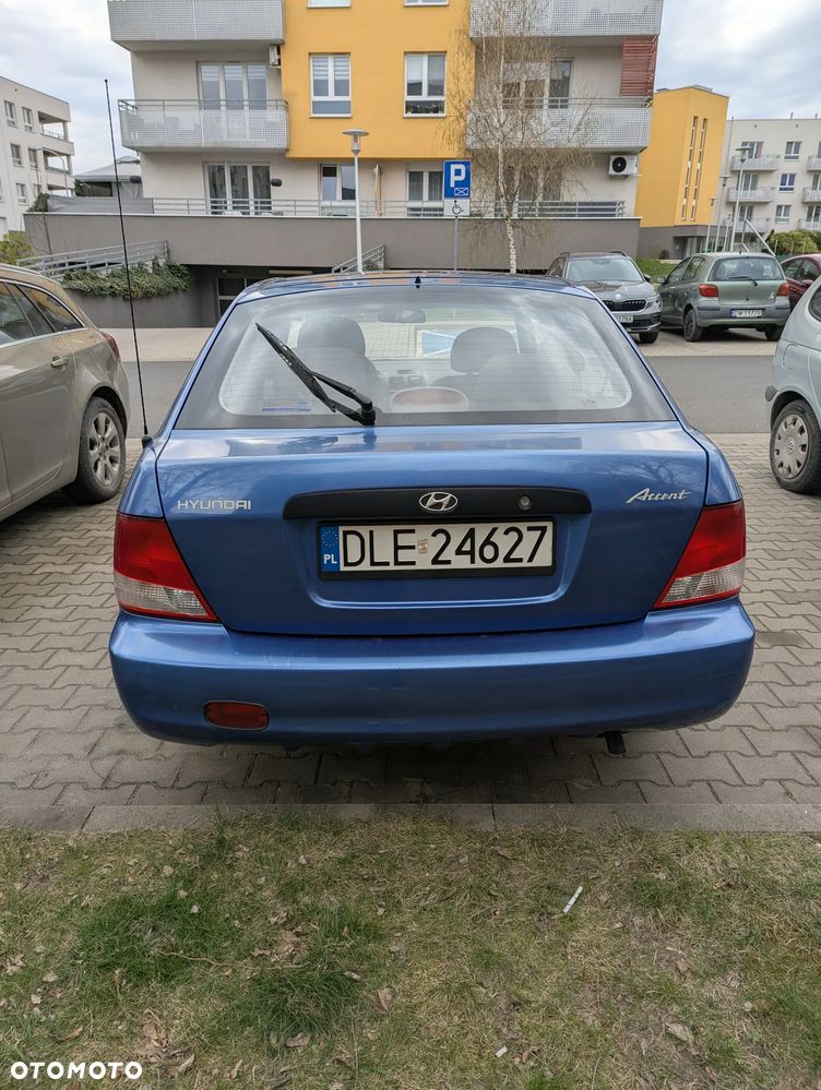 Hyundai Accent 1.5 Comfort - 31