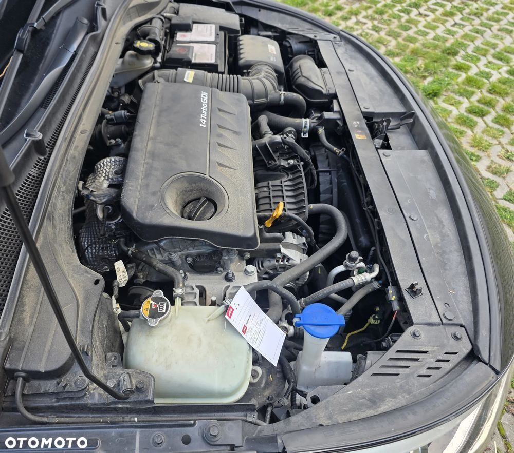 Hyundai i30 1.4 T-GDI DCT Premium - 29
