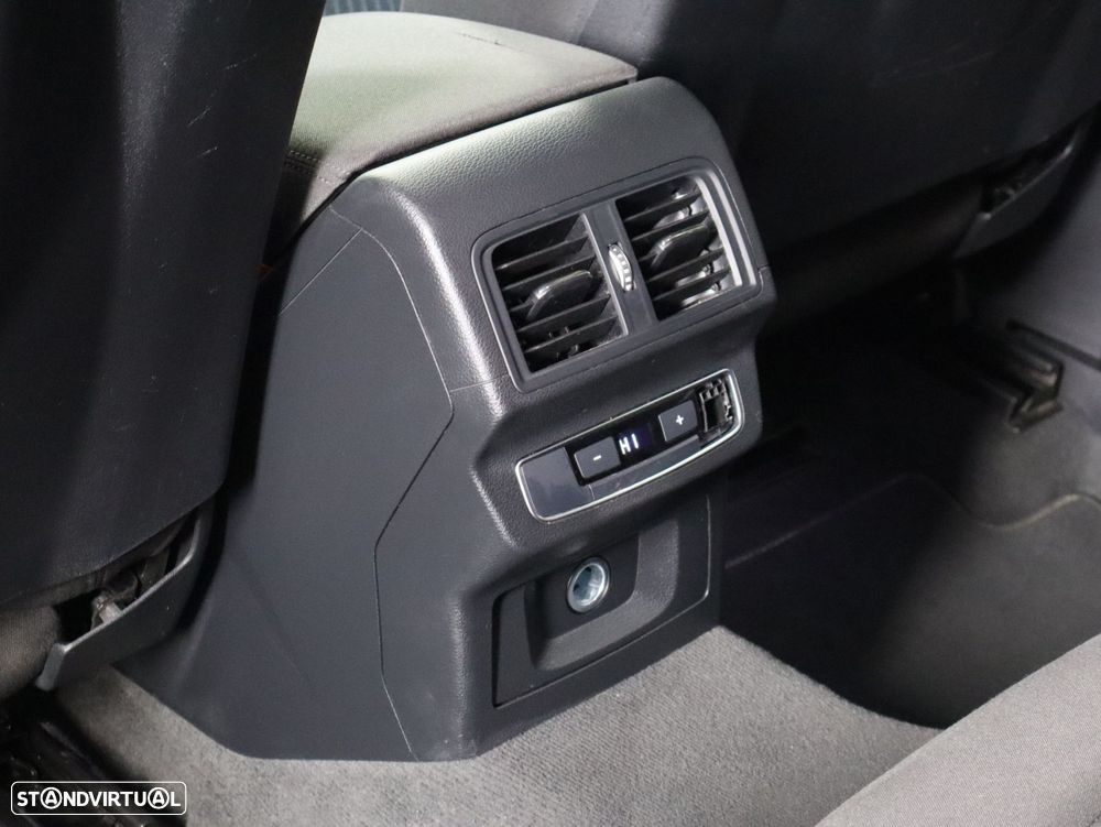 Audi Q5 50 TFSIe quattro S tronic - 23