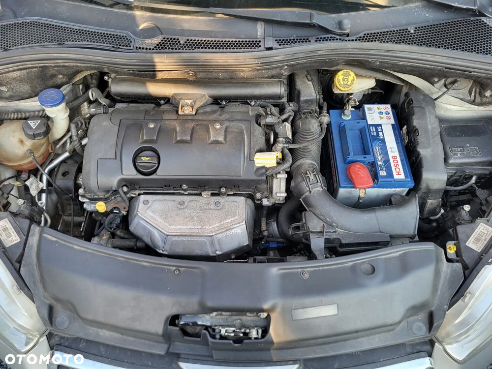 Peugeot 208 1.4 VTi Active - 13
