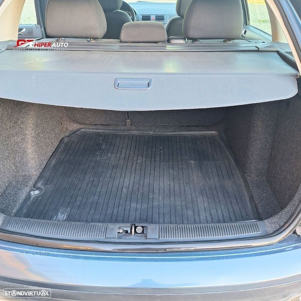 Skoda Fabia Break 1.4 Ambiente - 9