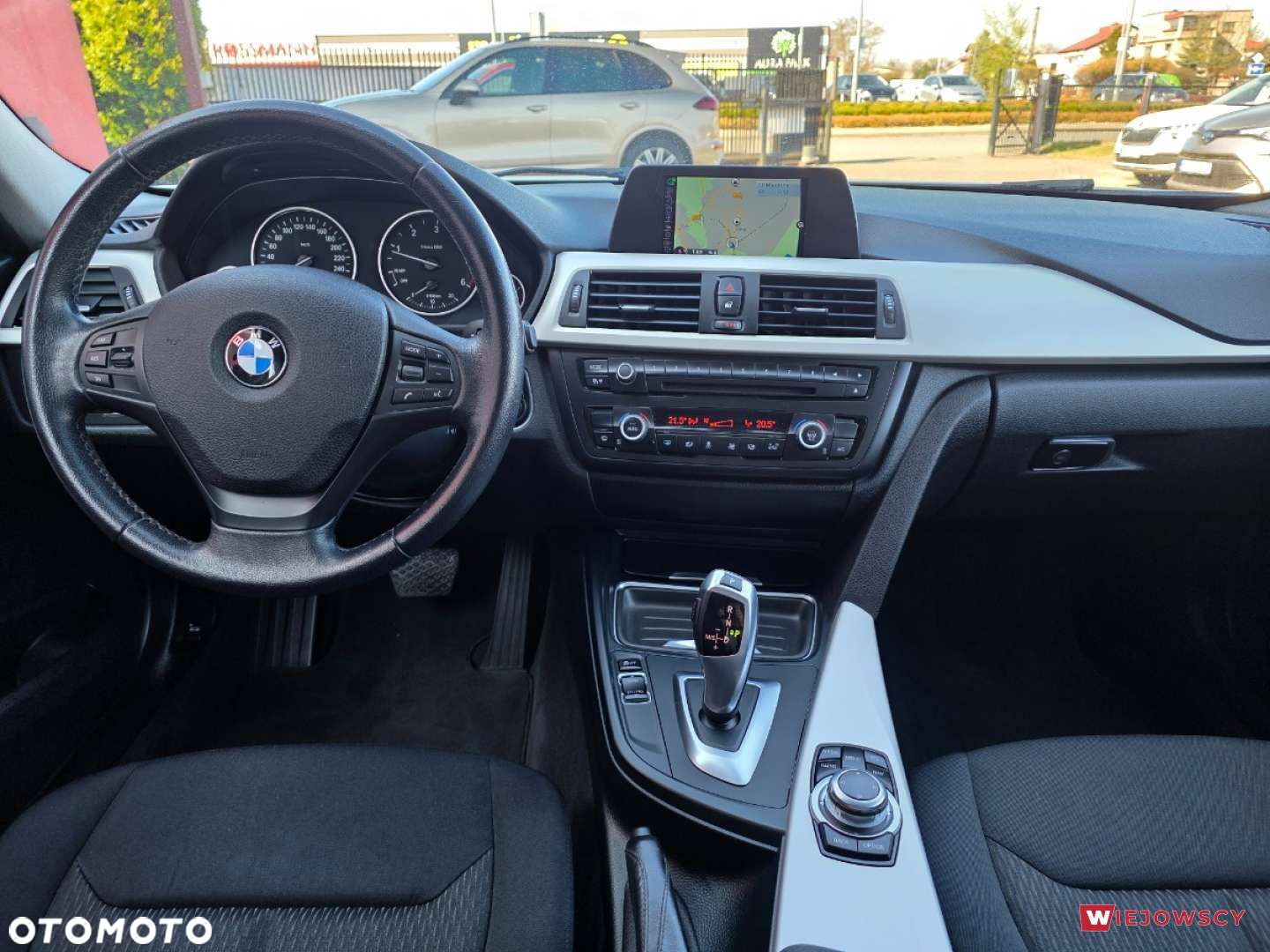 BMW Seria 3 - 17
