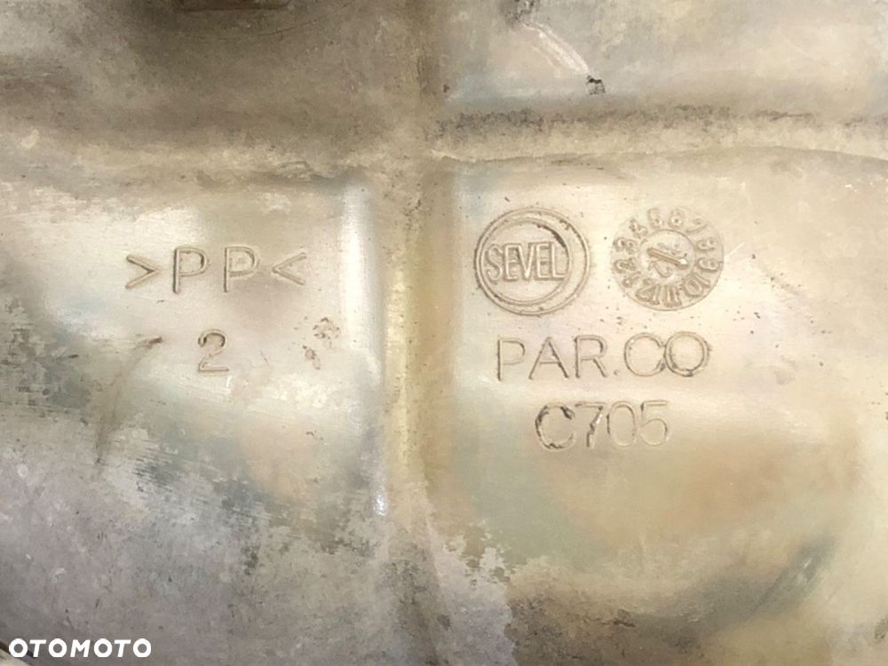 ZBIORNIK WYRÓWNAWCZY PŁYNU CHŁODZĄCEGO  CITROEN JUMPER Autobus 2006 - 2022 2.2 HDi 110 81 kW - 4