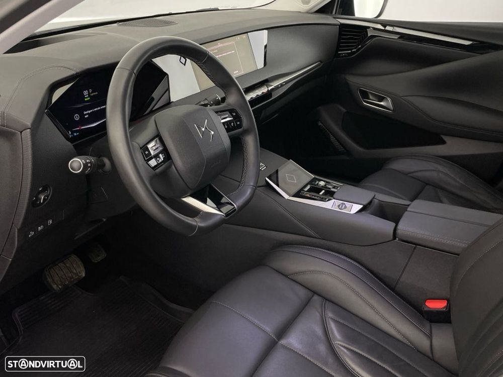 DS DS4 1.6 PureTech Rivoli EAT8 - 17