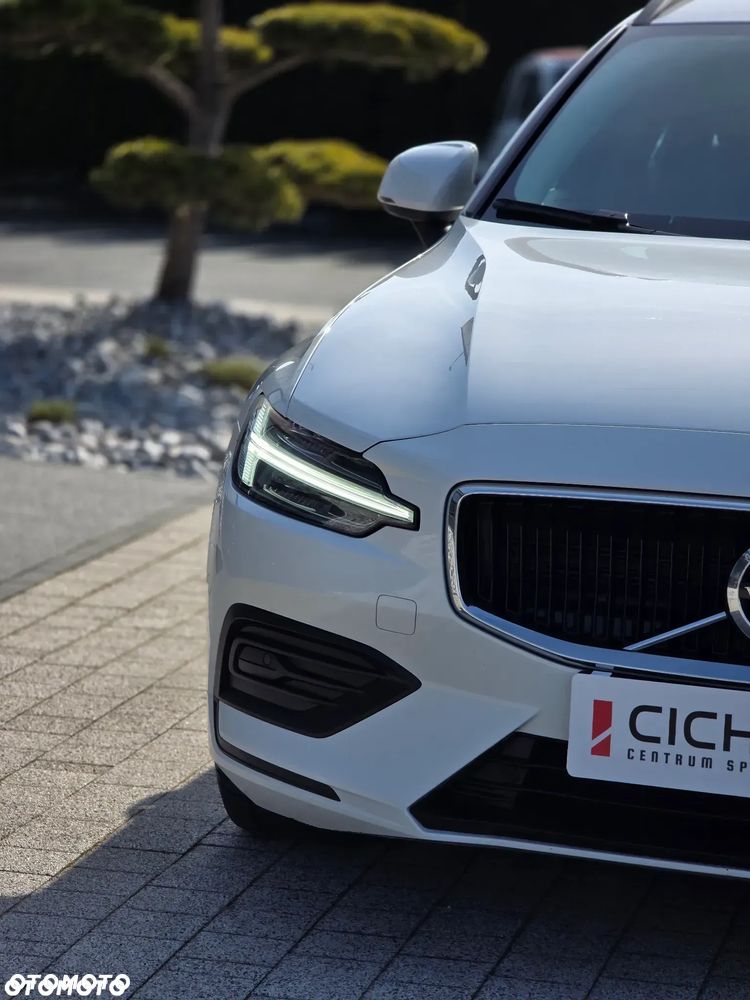 Volvo V60 B3 B Momentum Pro - 32