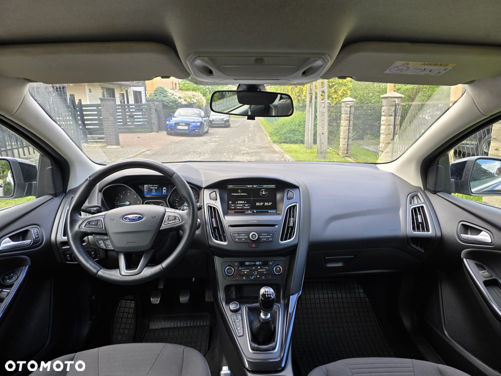 Ford Focus 1.5 TDCi DPF Start-Stopp-System Titanium - 21