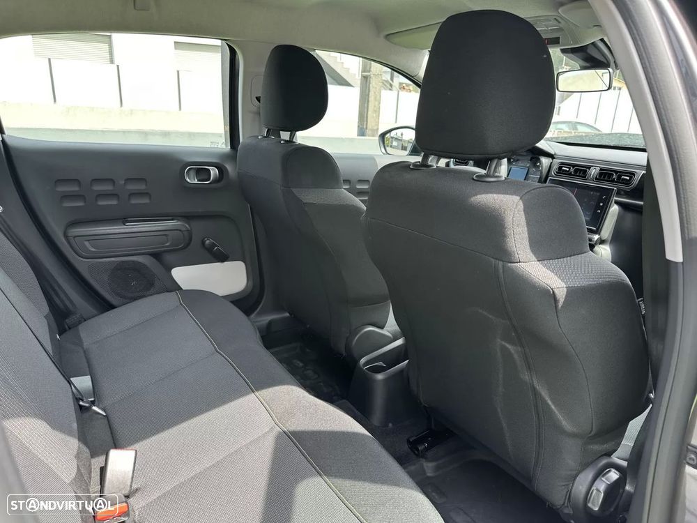 Citroën C3 1.2 PureTech Shine - 38