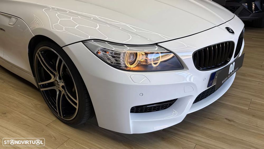BMW Z4 35 is Auto - 13