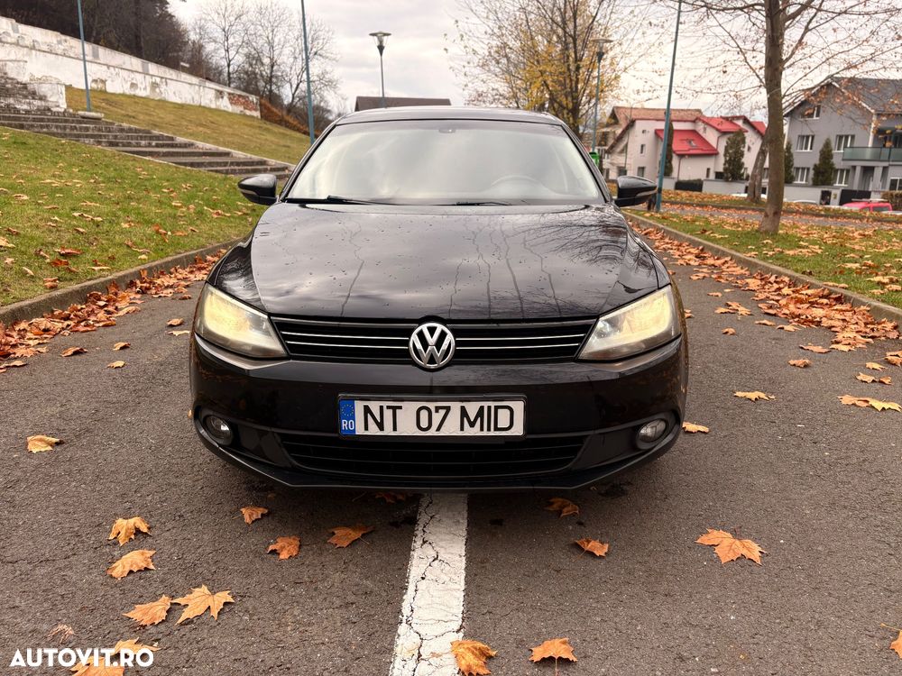 Volkswagen Jetta 1.6 TDI CR DPF Trendline - 14