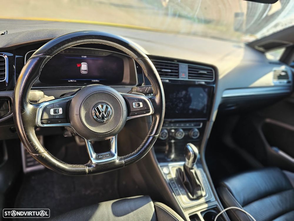 VW Golf 2.0 TDi GTD DSG - 6