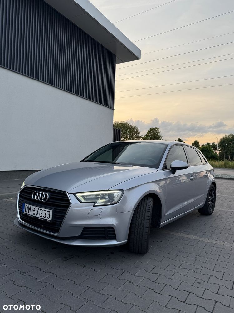 Audi A3 Sportback 1.0 TFSI - 1