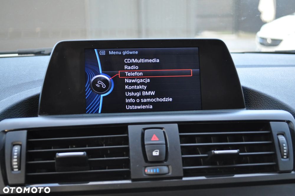 BMW Seria 1 116i - 34