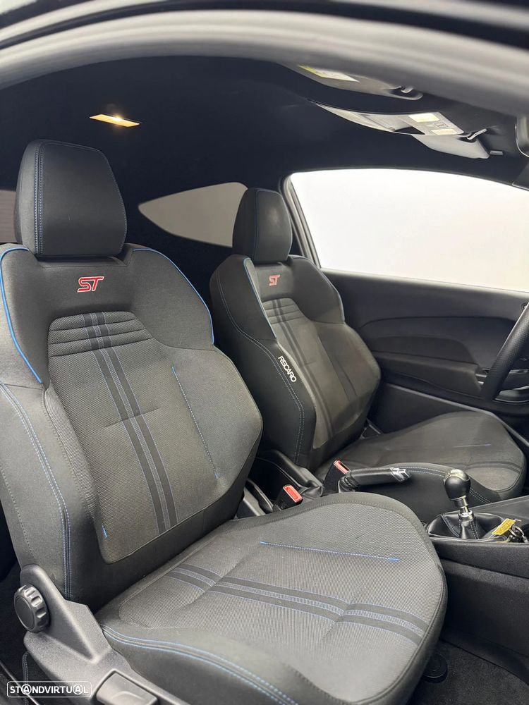 Ford Fiesta 1.5 EcoBoost ST - 19