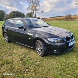 BMW Seria 3 320i Edition Exclusive - 4